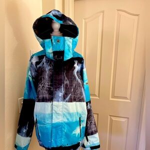 Quicksilver snowboard/ski shell hooded Men’s Small.